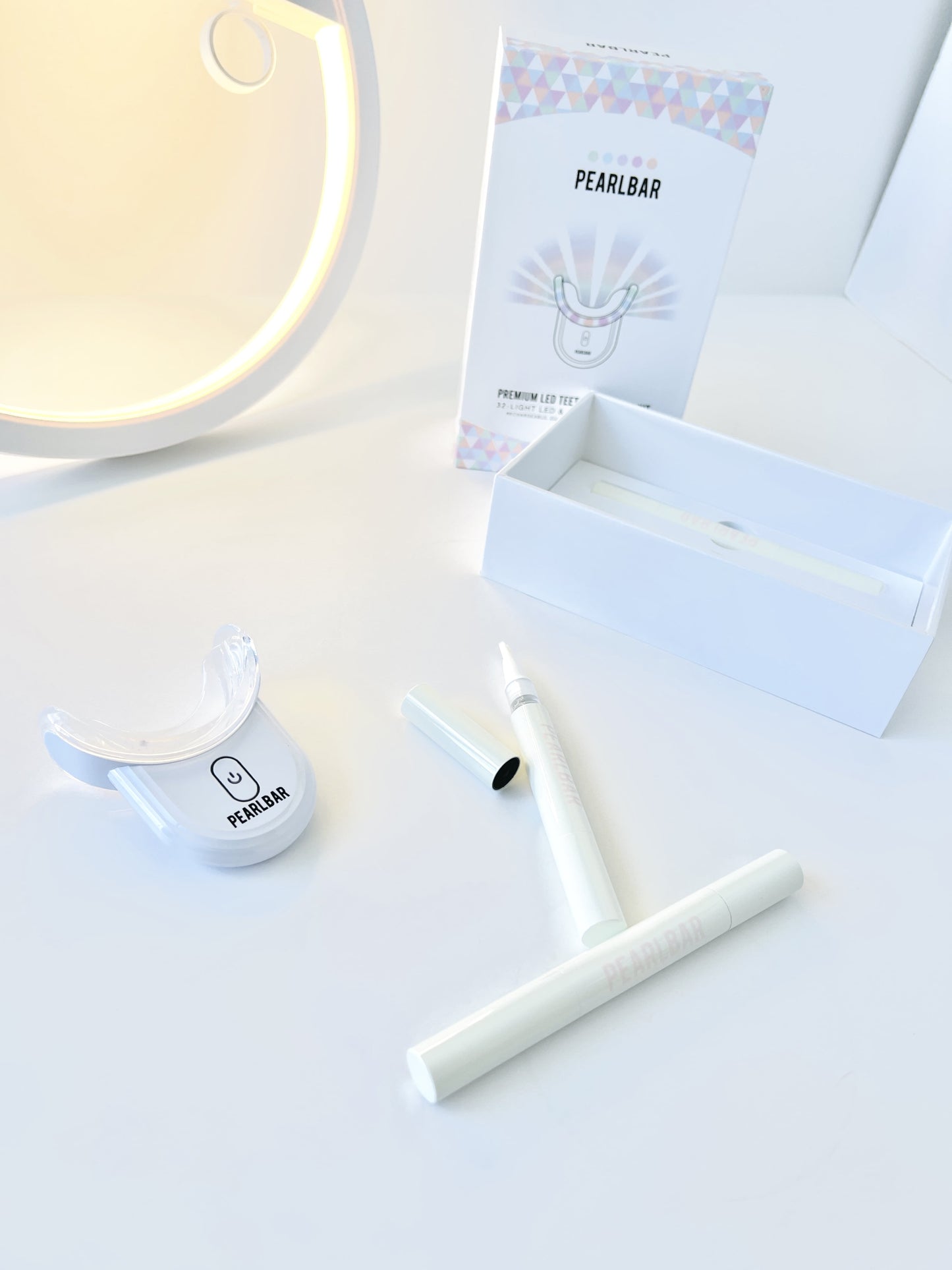 PearlBar Premium 32-Light LED Advanced Teeth Whitening Kit